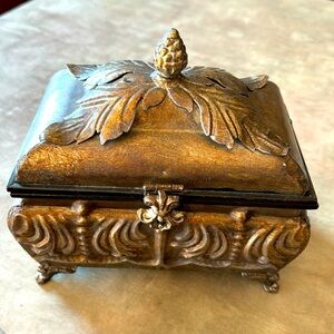 Embossed Stamped Metal Tin Hinged Lid Footed Trinket Storage Box Chest